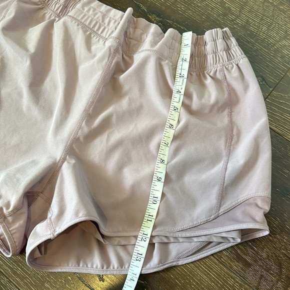 Women’s Shorts - Picture 8 of 9